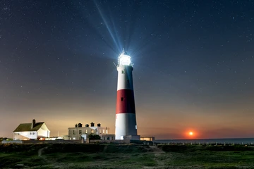 Portland Bill And Moonrise 15mm