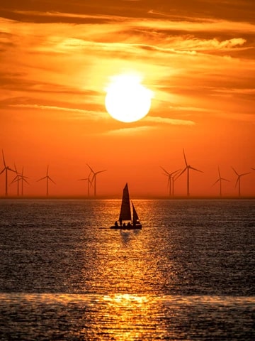 Minnis Bay Sunset And Yacht 2