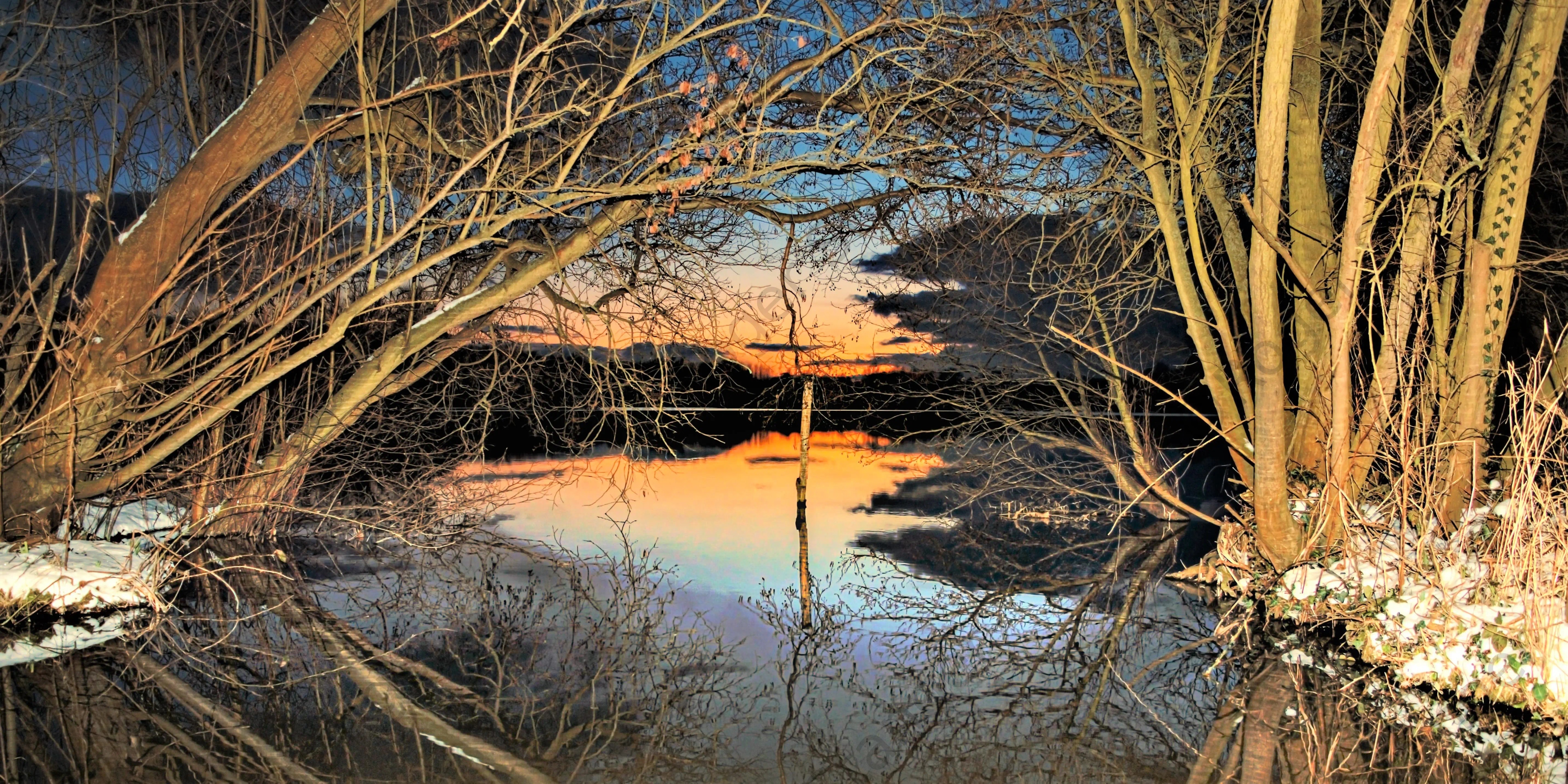 Fordwich Sluice In Snow 2 X 1 