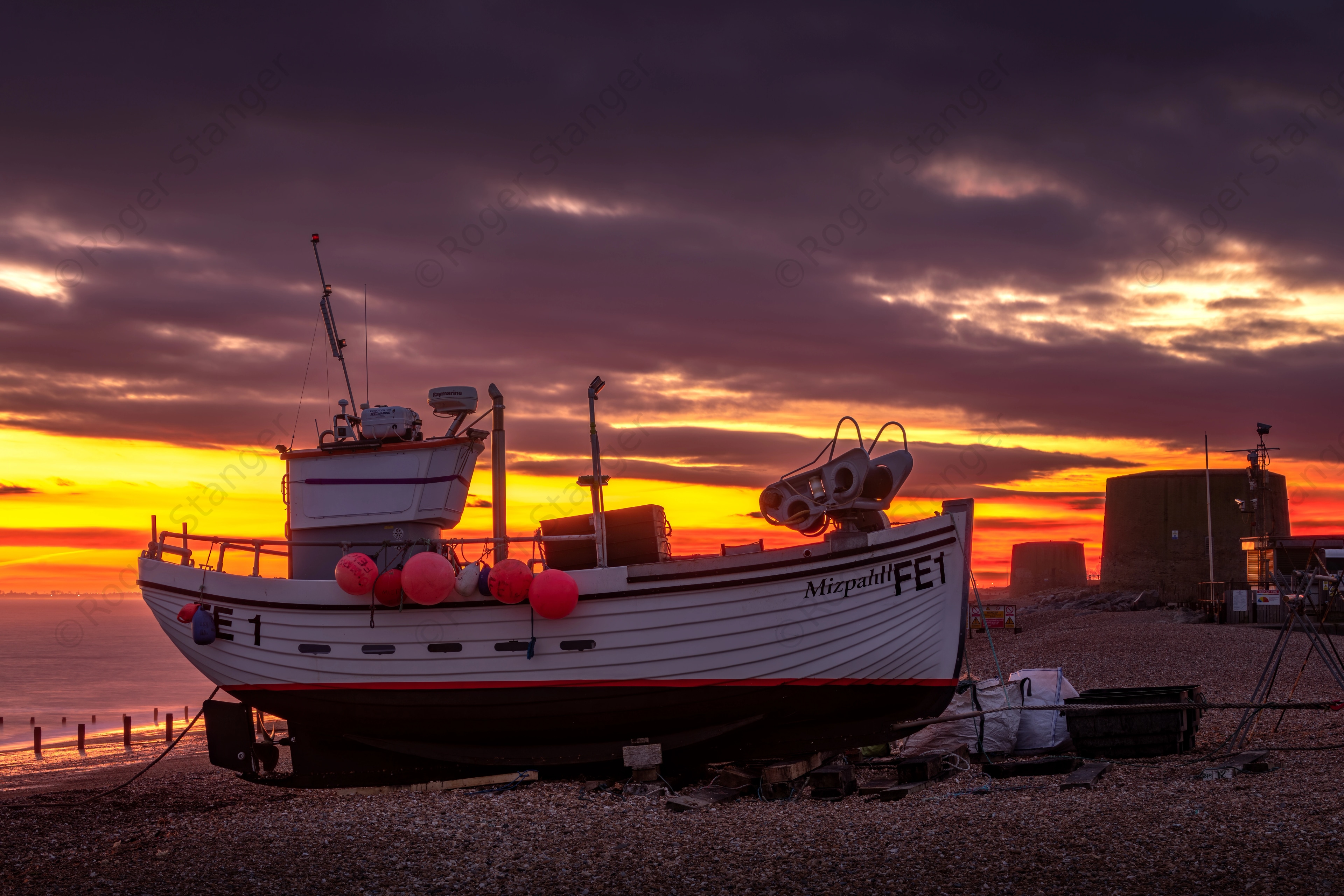 Hythe Fisherman's Beach Sunset Mizpah II FE1