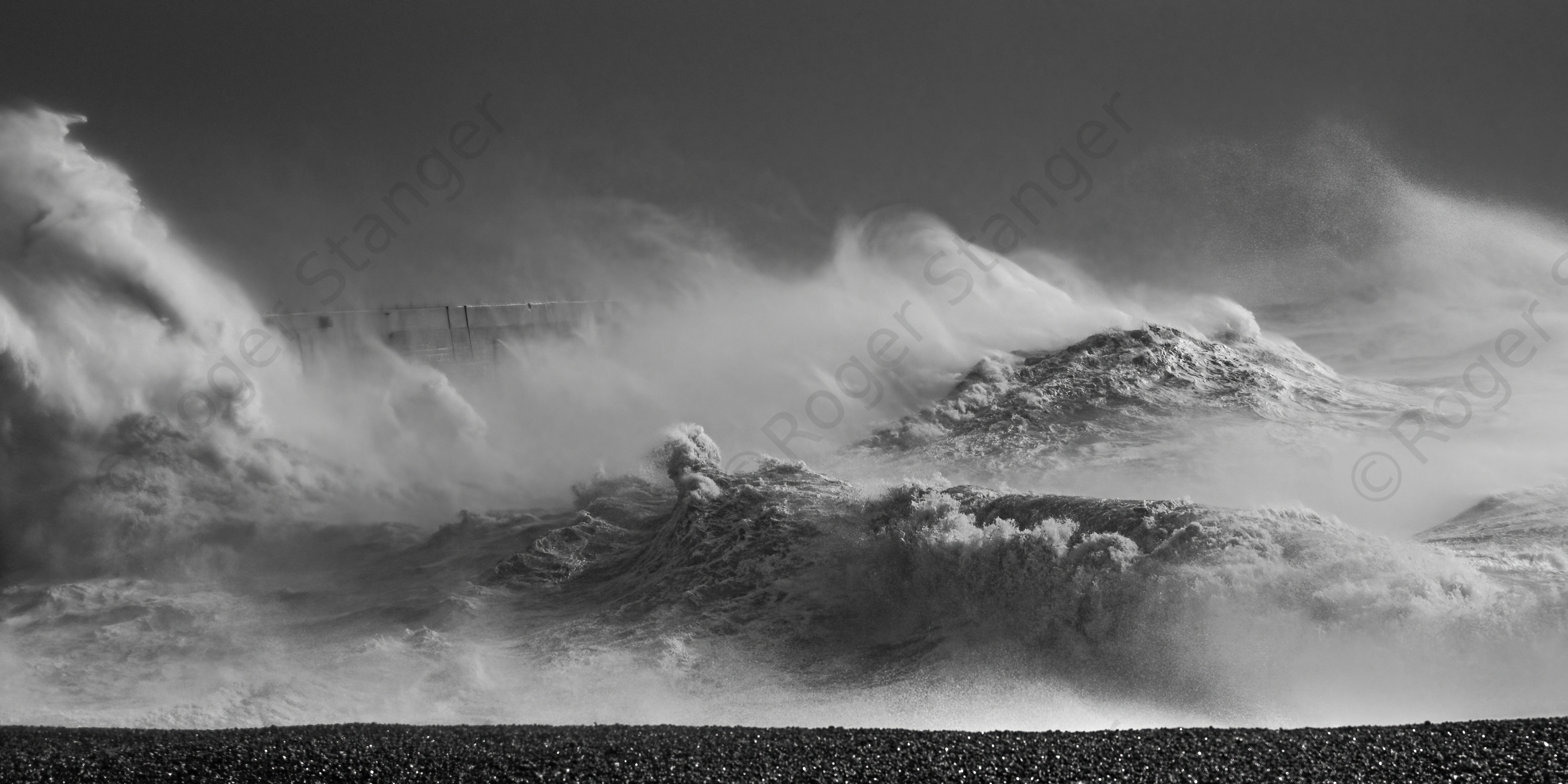 Folkestone Rotunda Storm 6 (Spindrift)