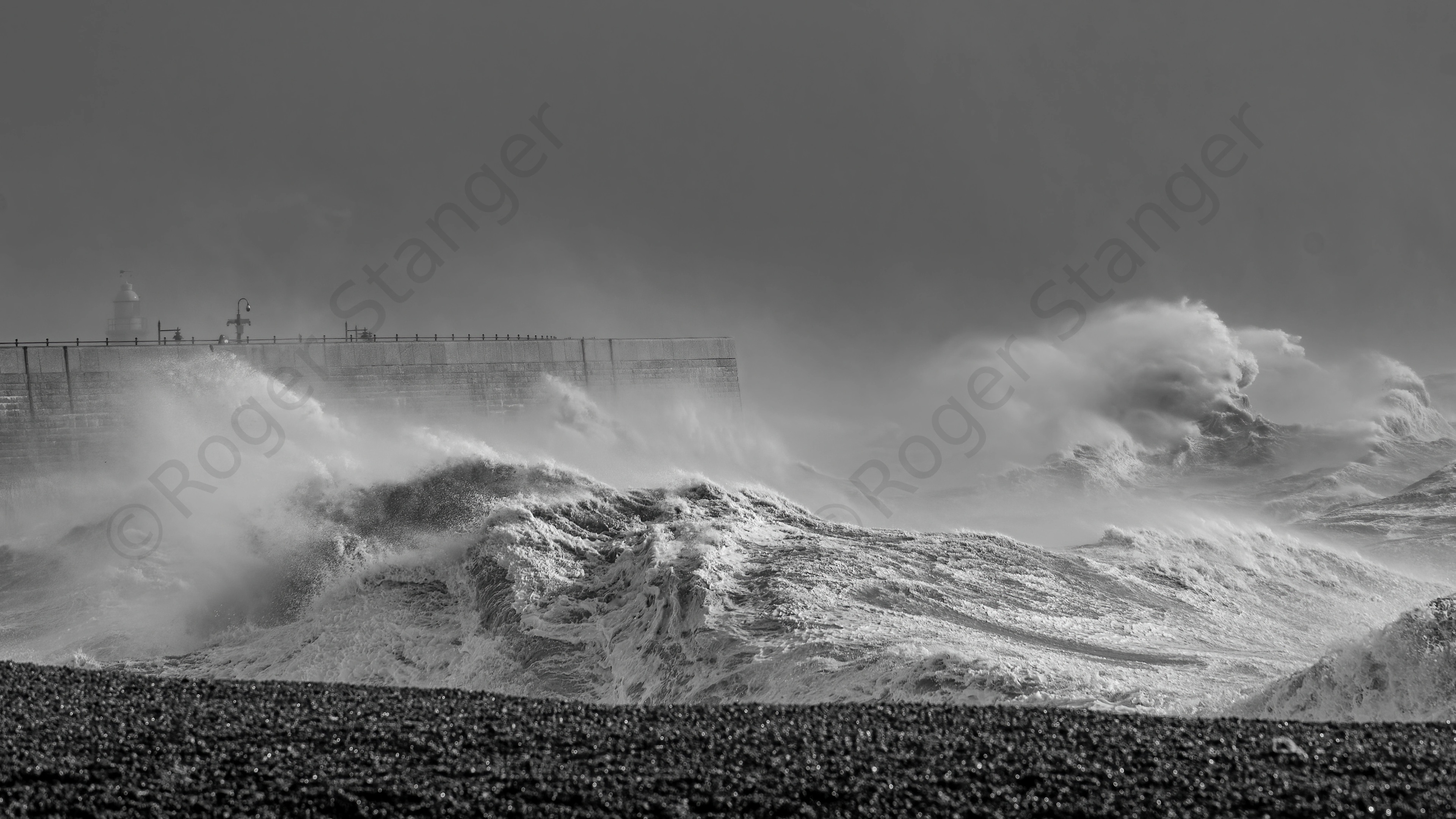 Folkestone Rotunda Storm 2  (2x1)